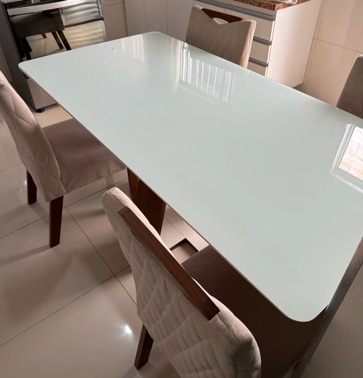 Mesa 6 cadeiras 