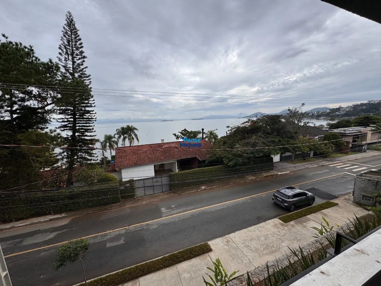 Apartamento Studio NOVO com garagem a venda no Cacupé - Florianópolis/SC