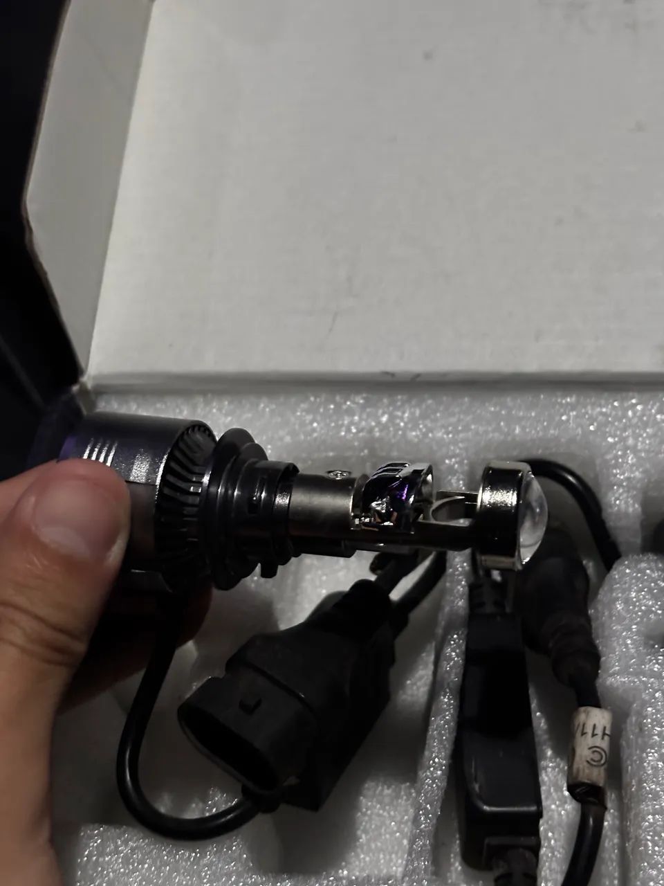 Vendo lâmpada Led projetor H11 6000k 150w - Foto 2