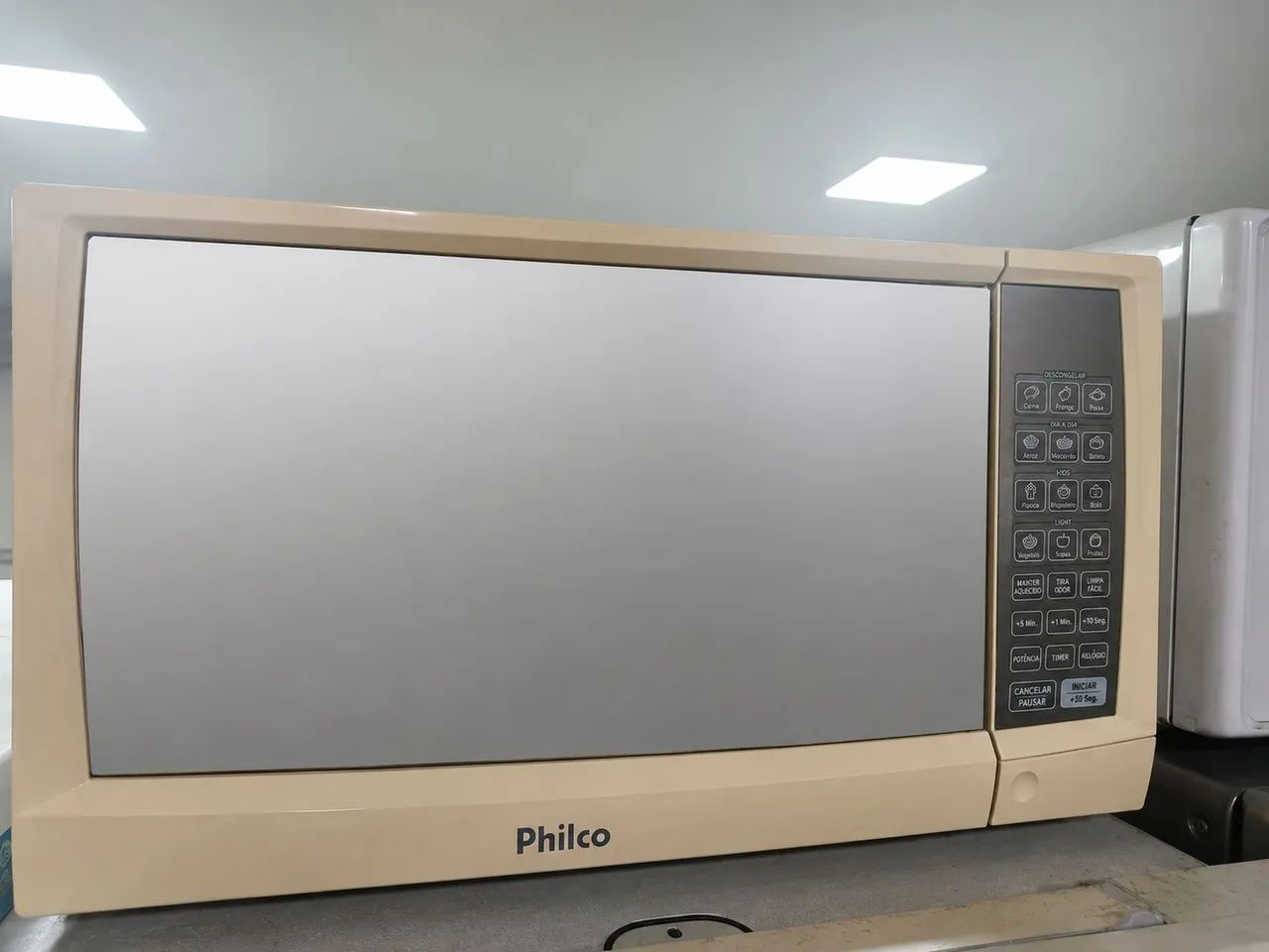 Microondas Philco Espelhado