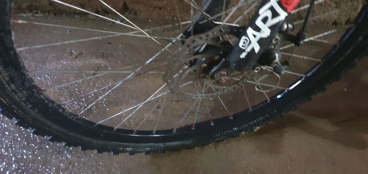 Vendo bicicleta aro 26 - Foto 5