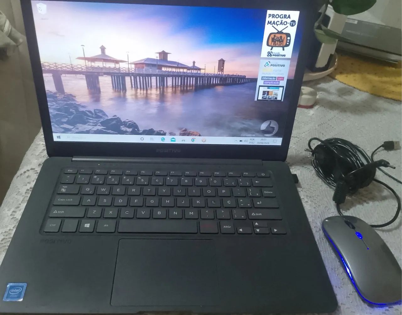 Vendo urgente notebook 