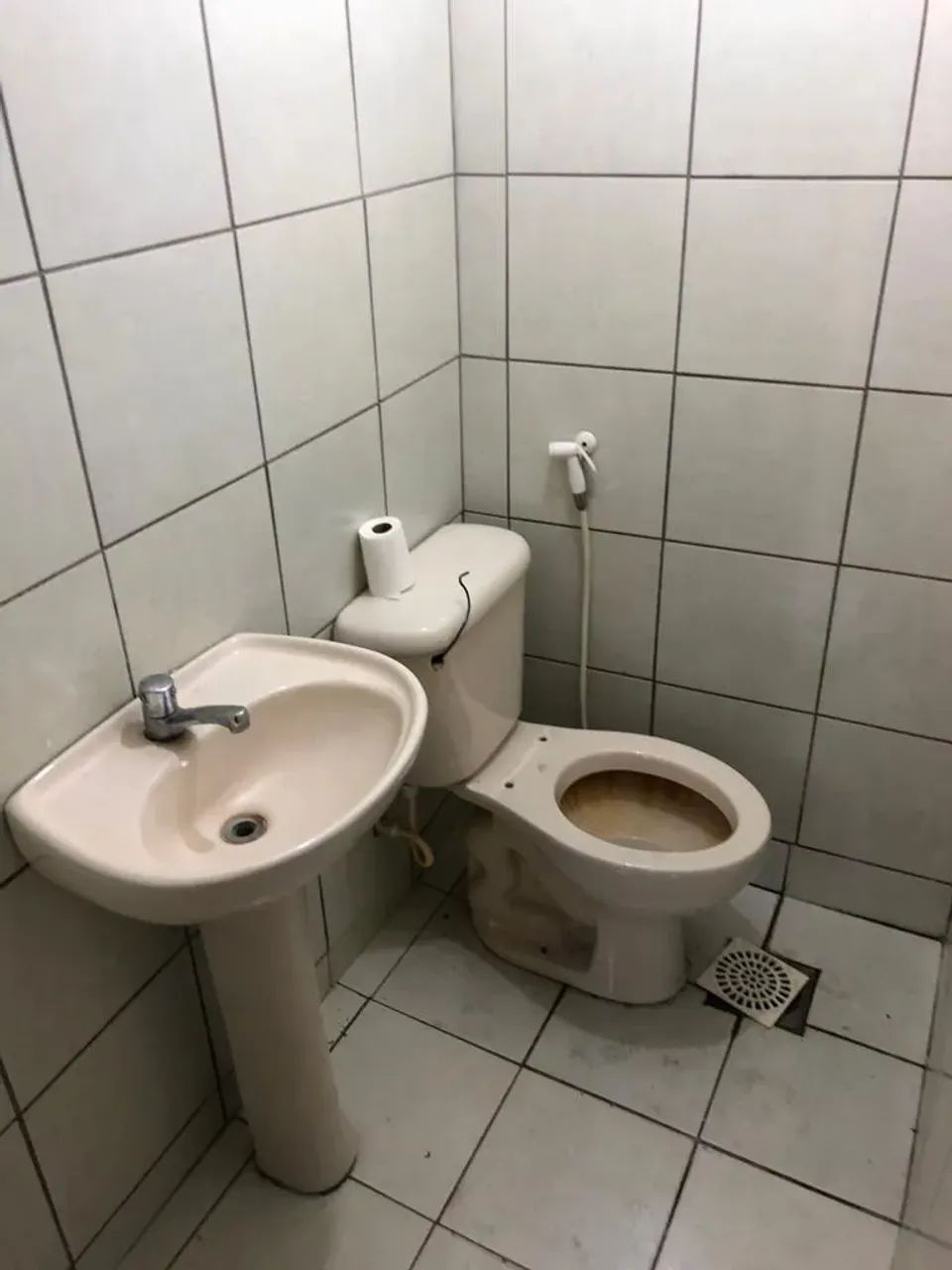 Ponto comercial/Loja/Box para venda possui 38 metros quadrados com 1 quarto - Foto 3