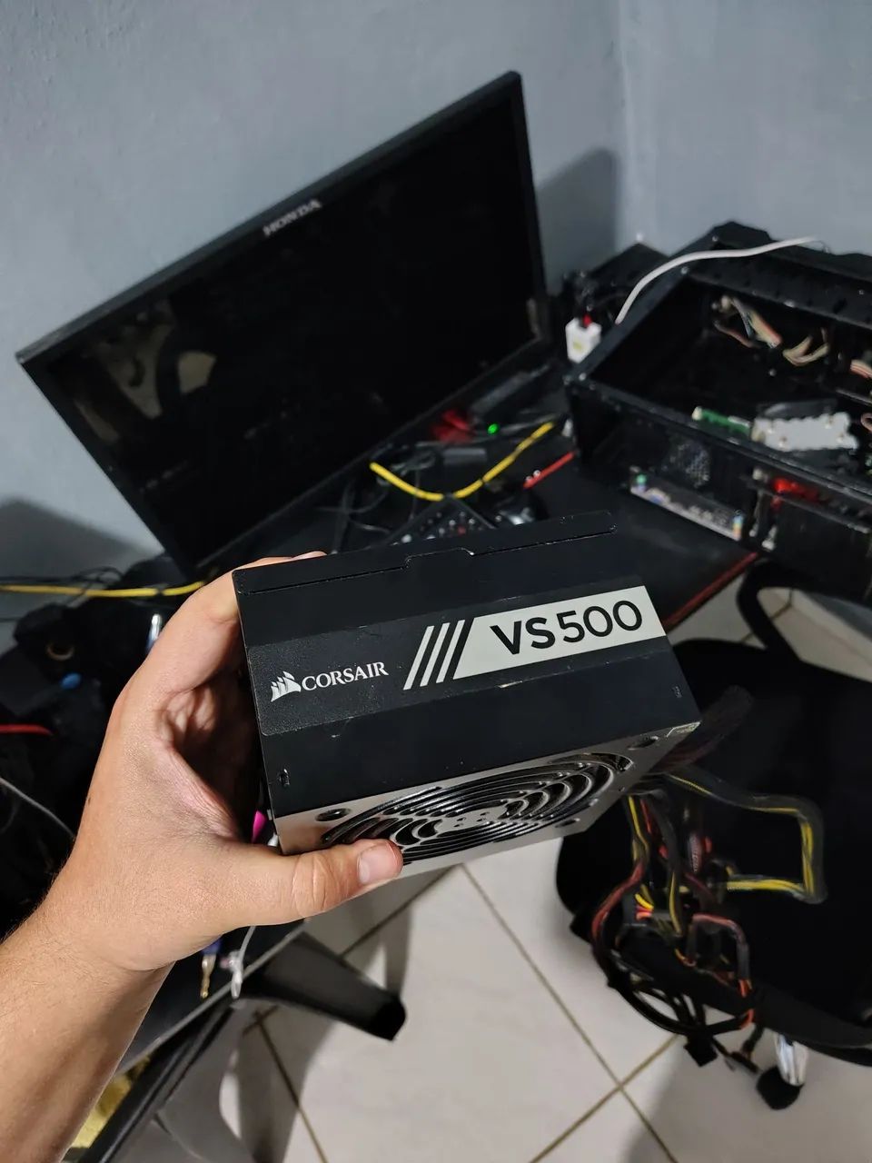 Fonte corsair V500