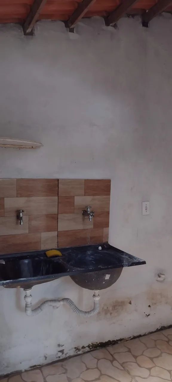 Alugo e Vendo casa ampla e arejada  - Foto 9