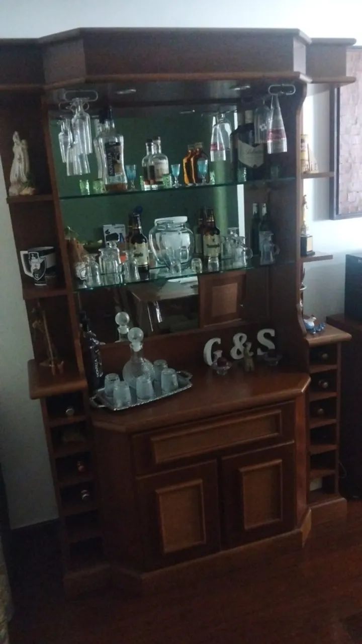 Bar em madeira