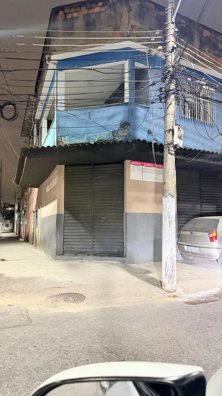 ALUGA-SE LOJA COMERCIAL ( 25 DE AGOSTO )