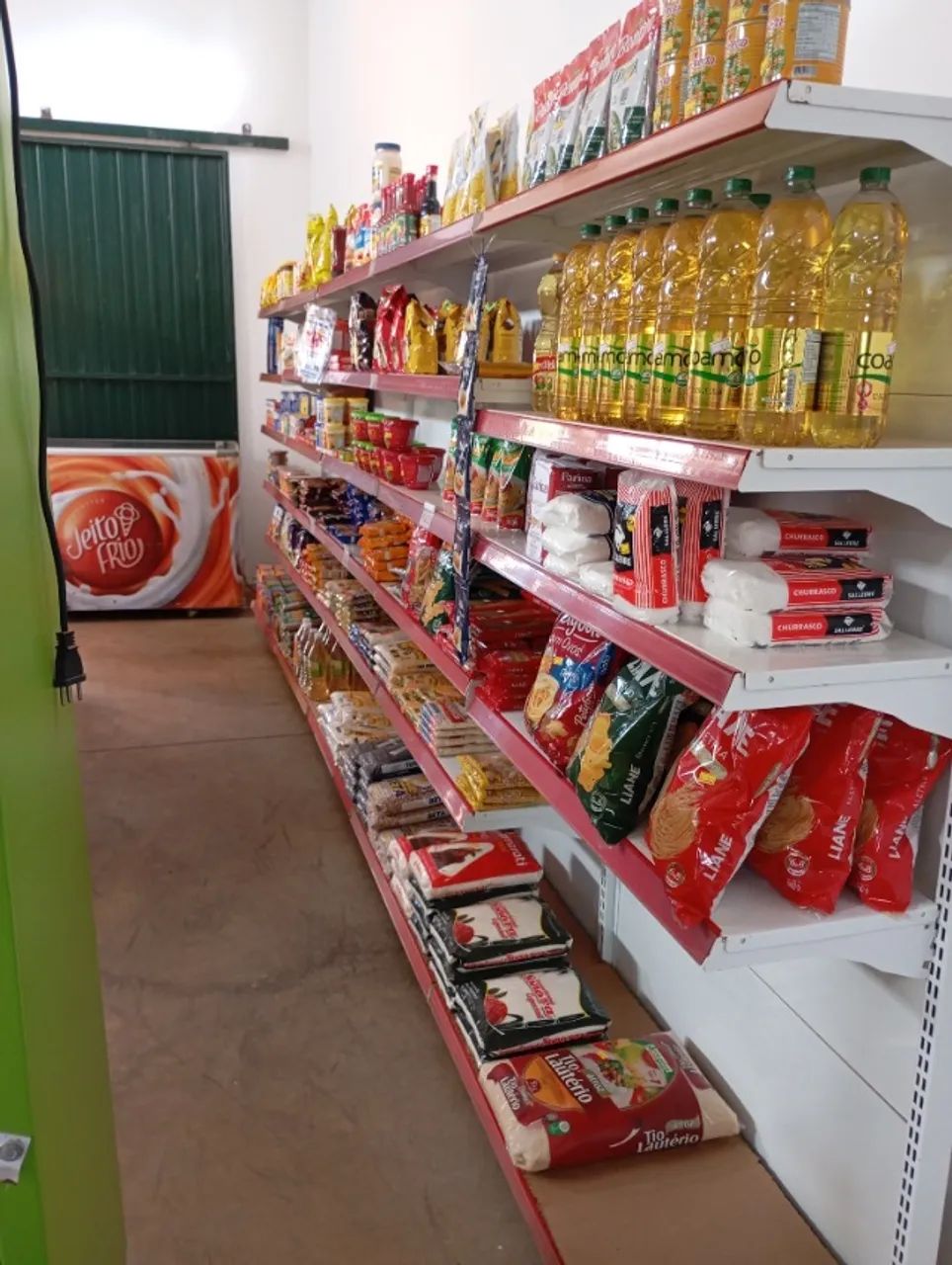 Vendo mercearia completa pega o carro no negócio do meu interesse mercado completo - Foto 2