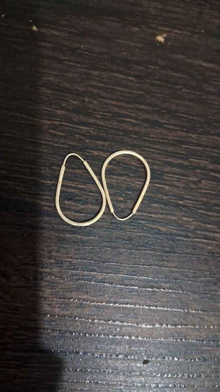 Par de brinco ouro 18k