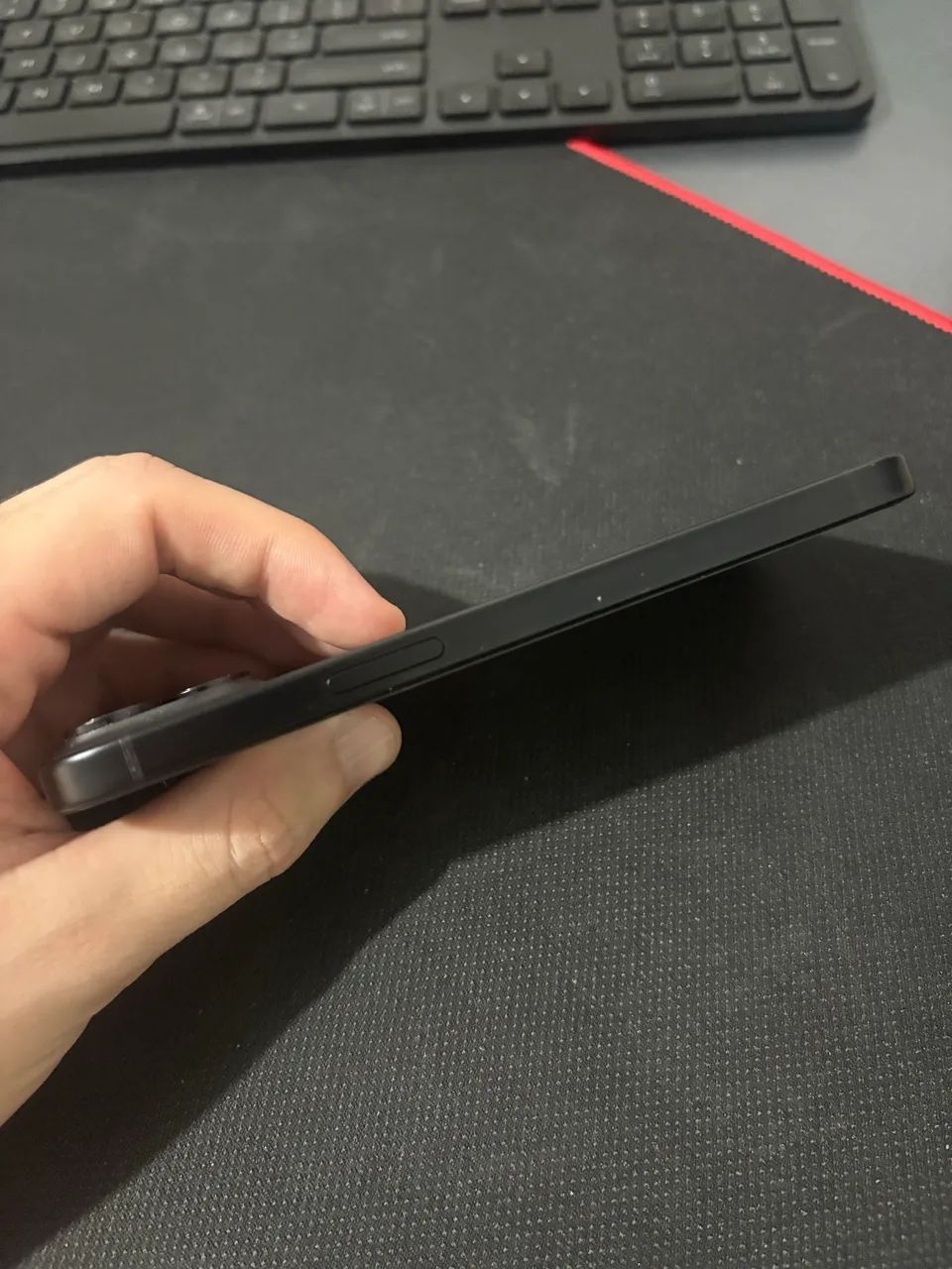 iPhone 15 128Gb Black - Foto 4