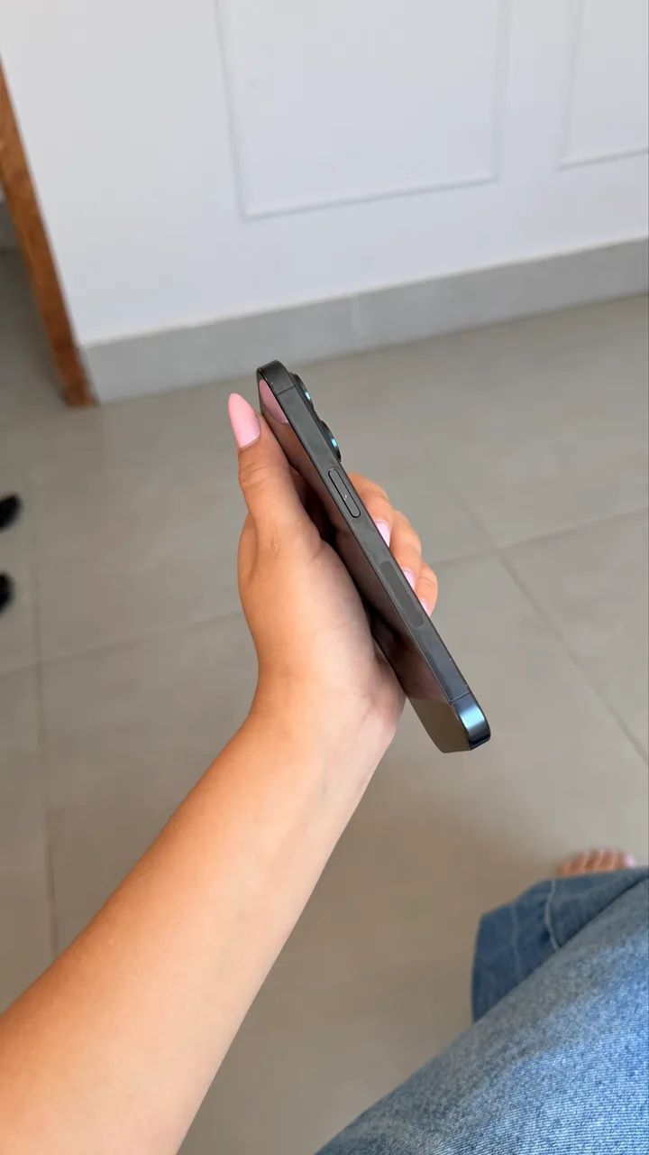 iPhone 15 pro 512gb - Foto 3