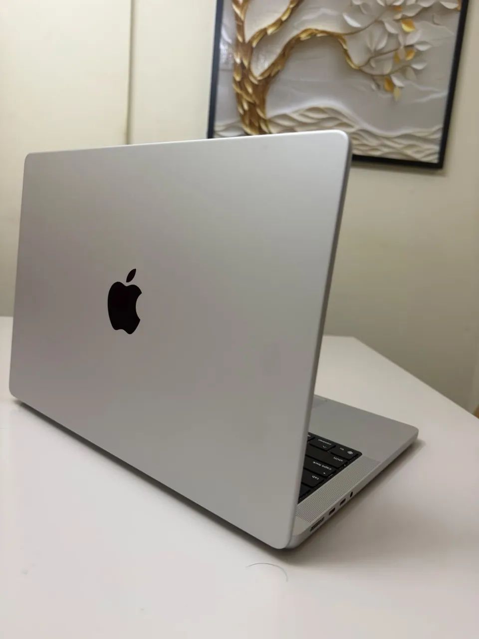 MacBook usado Pro M5 14 inch 16gb ram 512gb SSD  - Foto 3