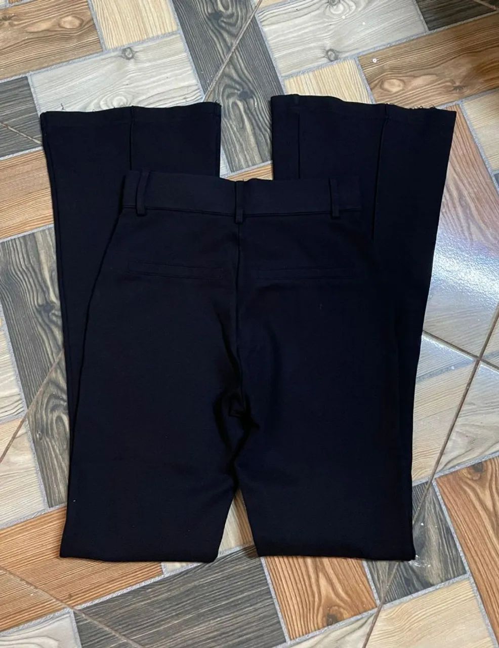 Calça flare tecido grosso - Foto 3