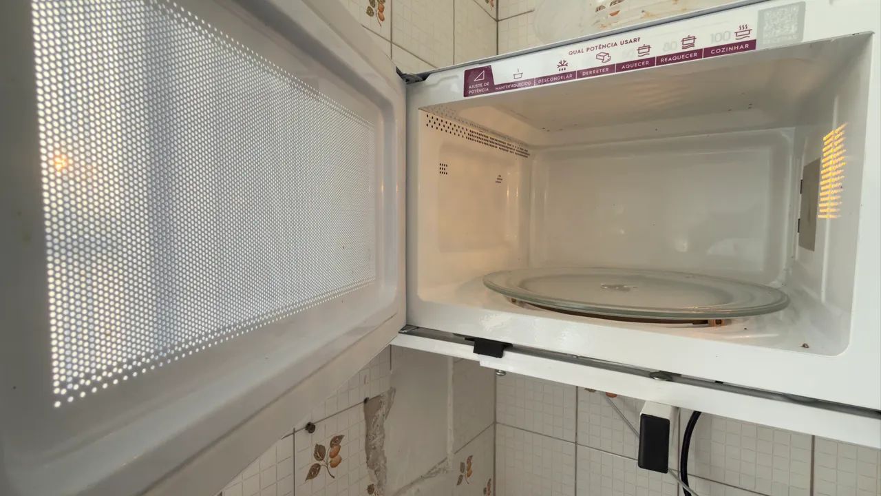 Micro-ondas Electrolux 34L - Foto 2