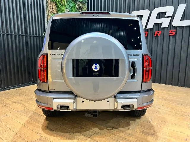 Denza B5 4WD, foto 5 de 12