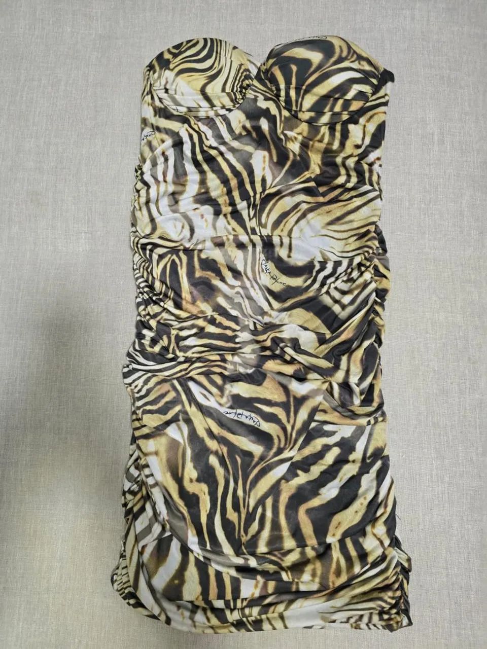 Vestidos - Foto 2