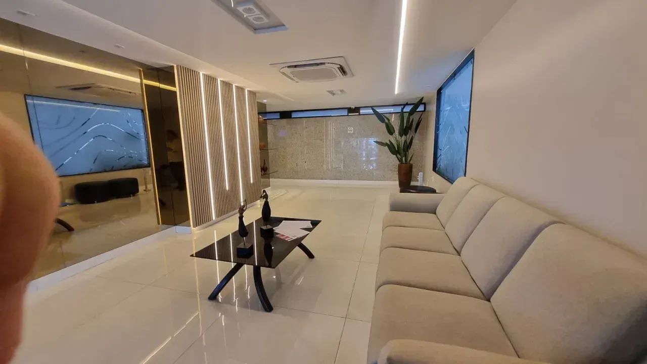 PORTEIRA FECHADA- APARTAMENTO MODERNO, BEM VENTILADO E COM LAZER COMPLETO EM BOA VIAGEM - Foto 2