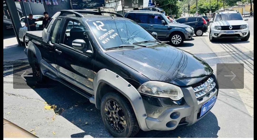 Fiat Strada Strada Adventure 1.8/ 1.8 LOCKER Flex CE 2012