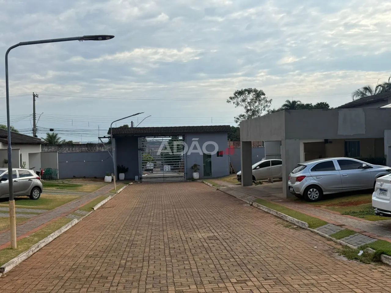 CASA TÉRREA- Condomínio Park Estrela
