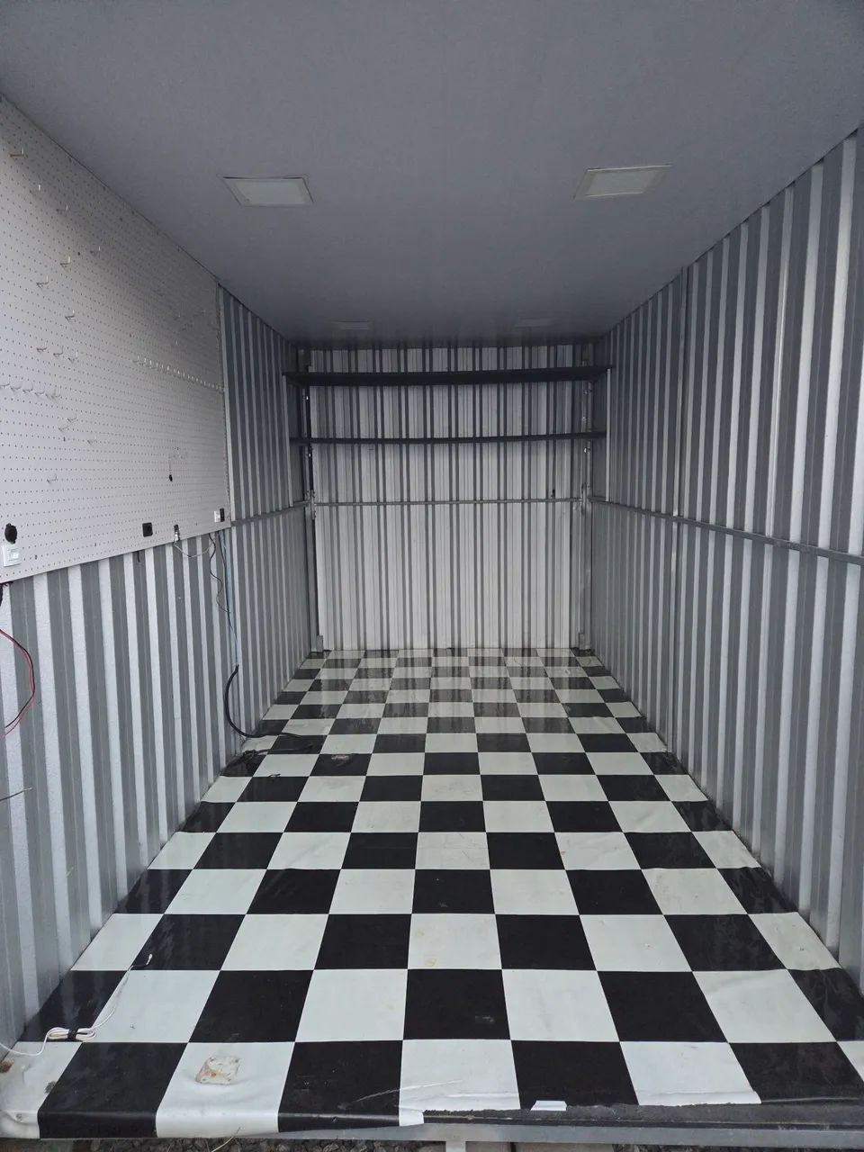 Container