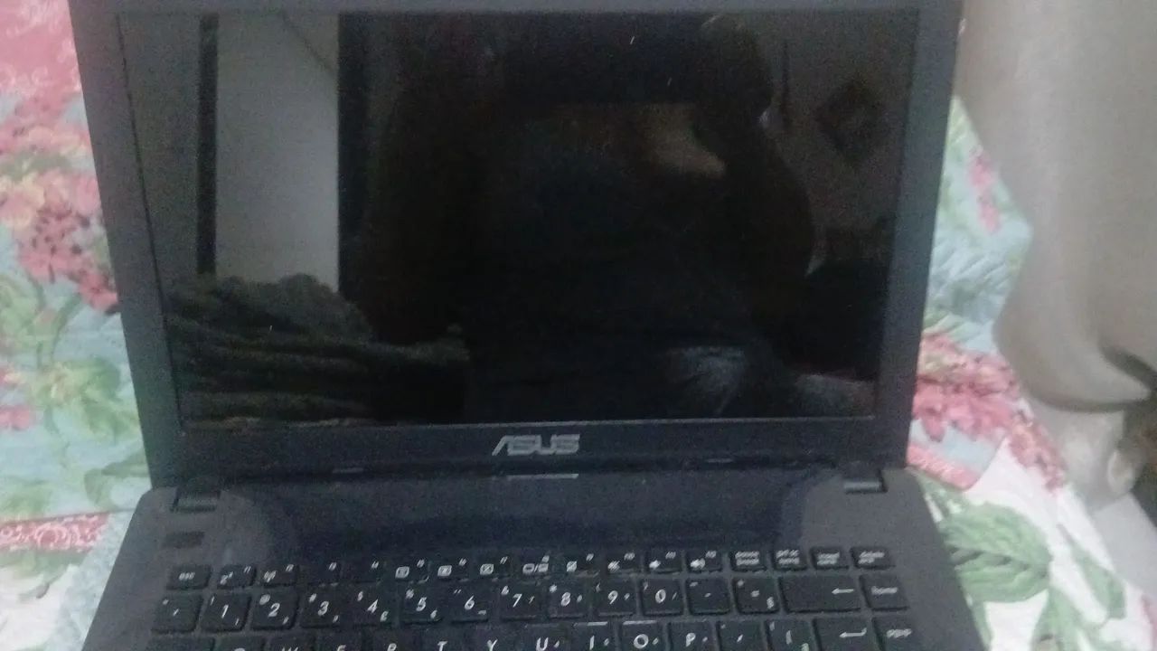 Notebook Asus X451C.