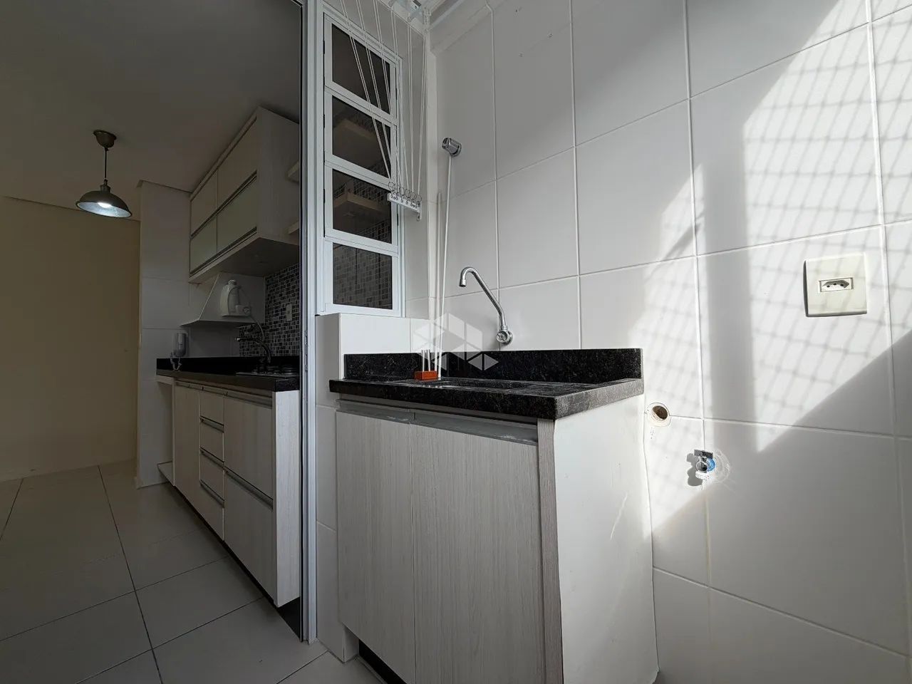 APARTAMENTO 2 DORMITORIOS NO BOM ABRIGO FLORIANOPOLIS/SC - Foto 3