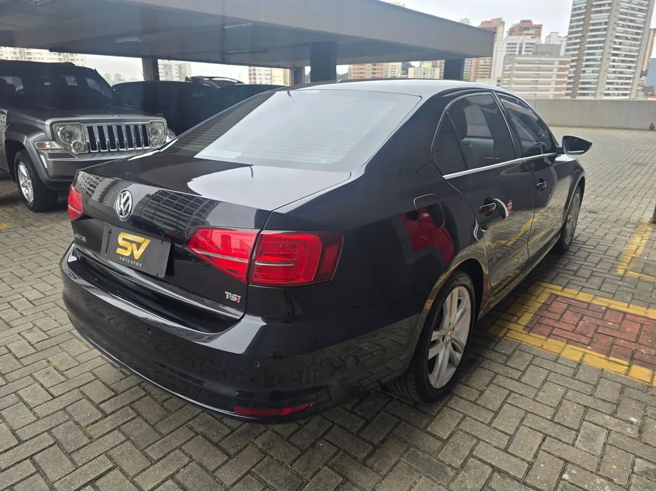 Volkswagen Jetta Highline 2.0 TSI 16V 4p Tiptronic, foto 16 de 19