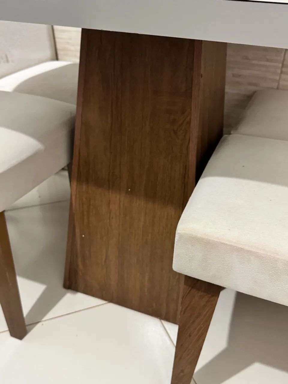 Mesa com 4 cadeiras  - Foto 5