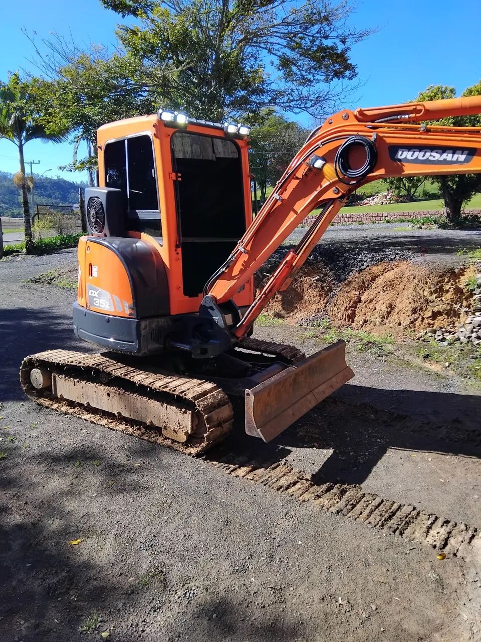 Mini escavadeira Doosan Dx 35z ano 2018 - Foto 2
