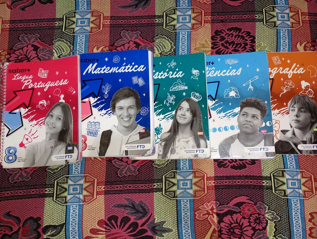 CAIXA COMPLETA DE LIVROS DO 8° ANO. FTD - Foto 3