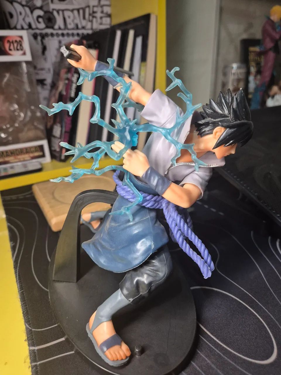Action Figure Sasuke Uchiha/Naruto Shippuden - Foto 2