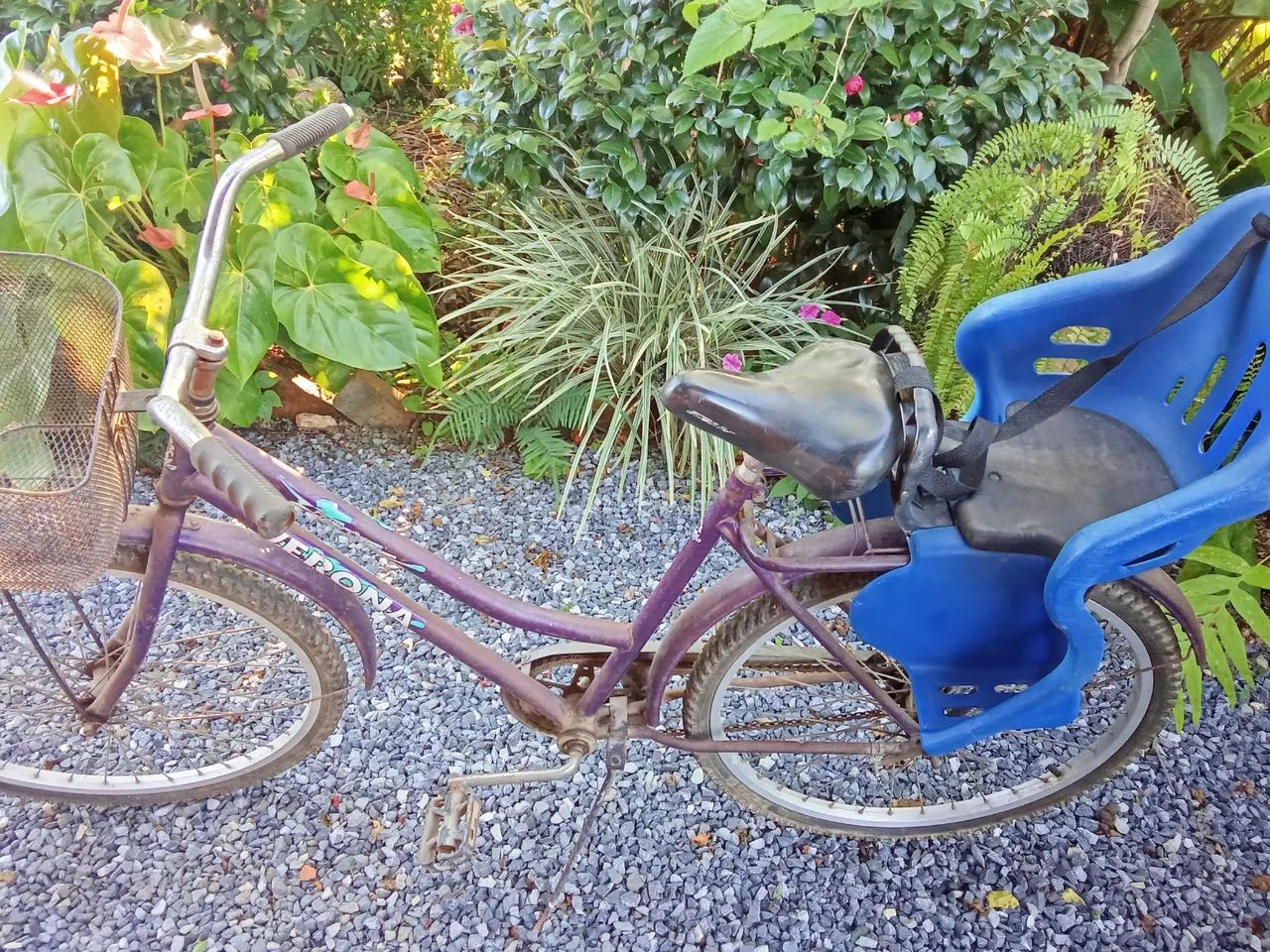 Bicicleta usada com cadeirinha infantil  - Foto 3