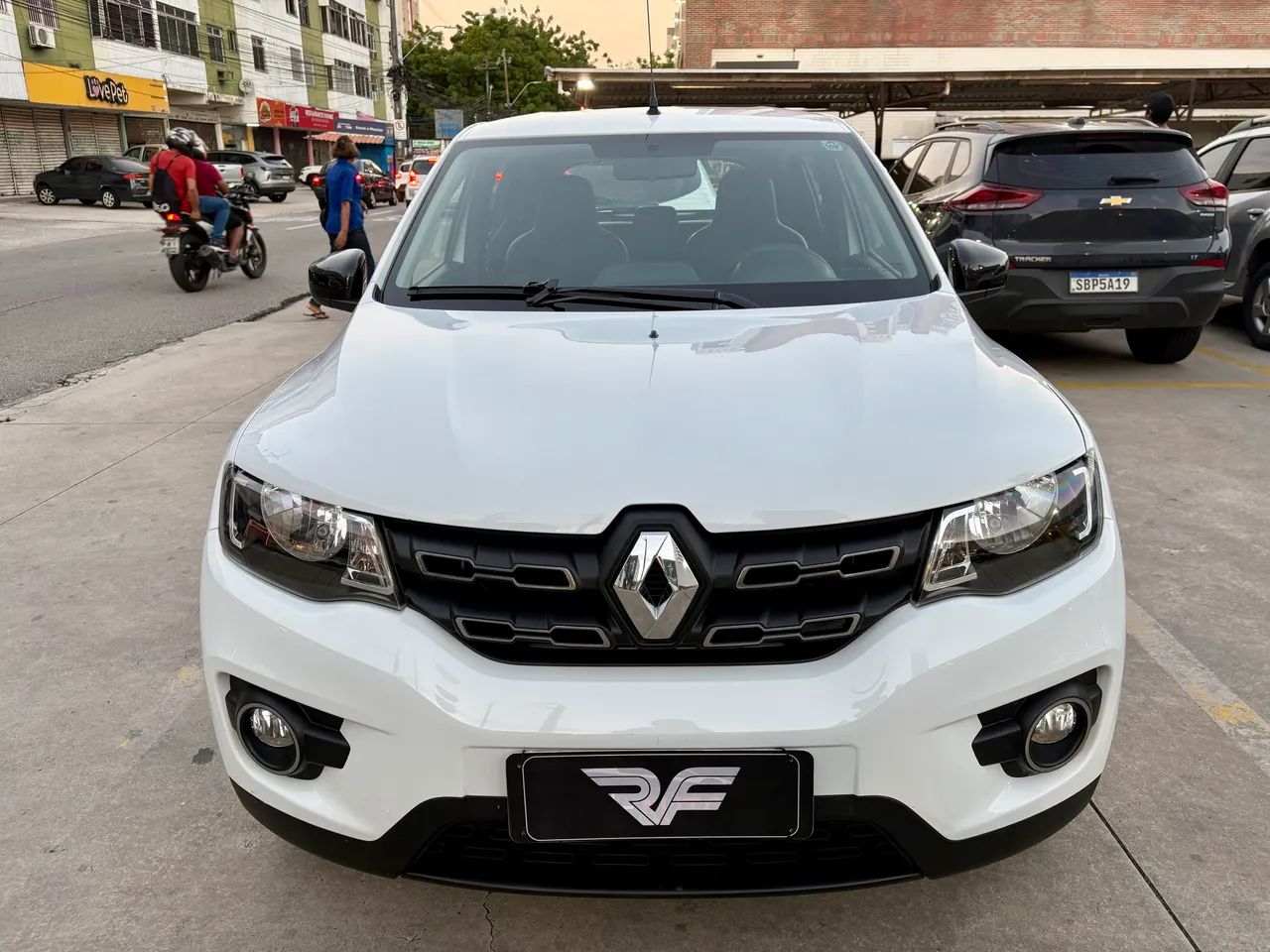 Renault Kwid Intense 1.0 Flex 12V 5P Mec. 2019 - Foto 2