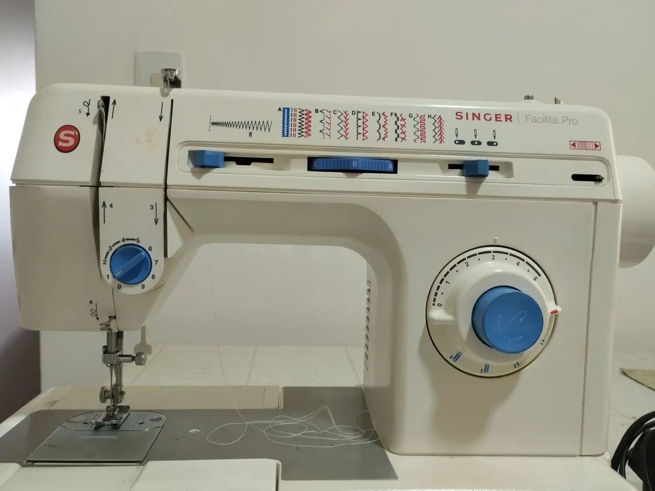 Máquina de Costura Singer facilita pro 