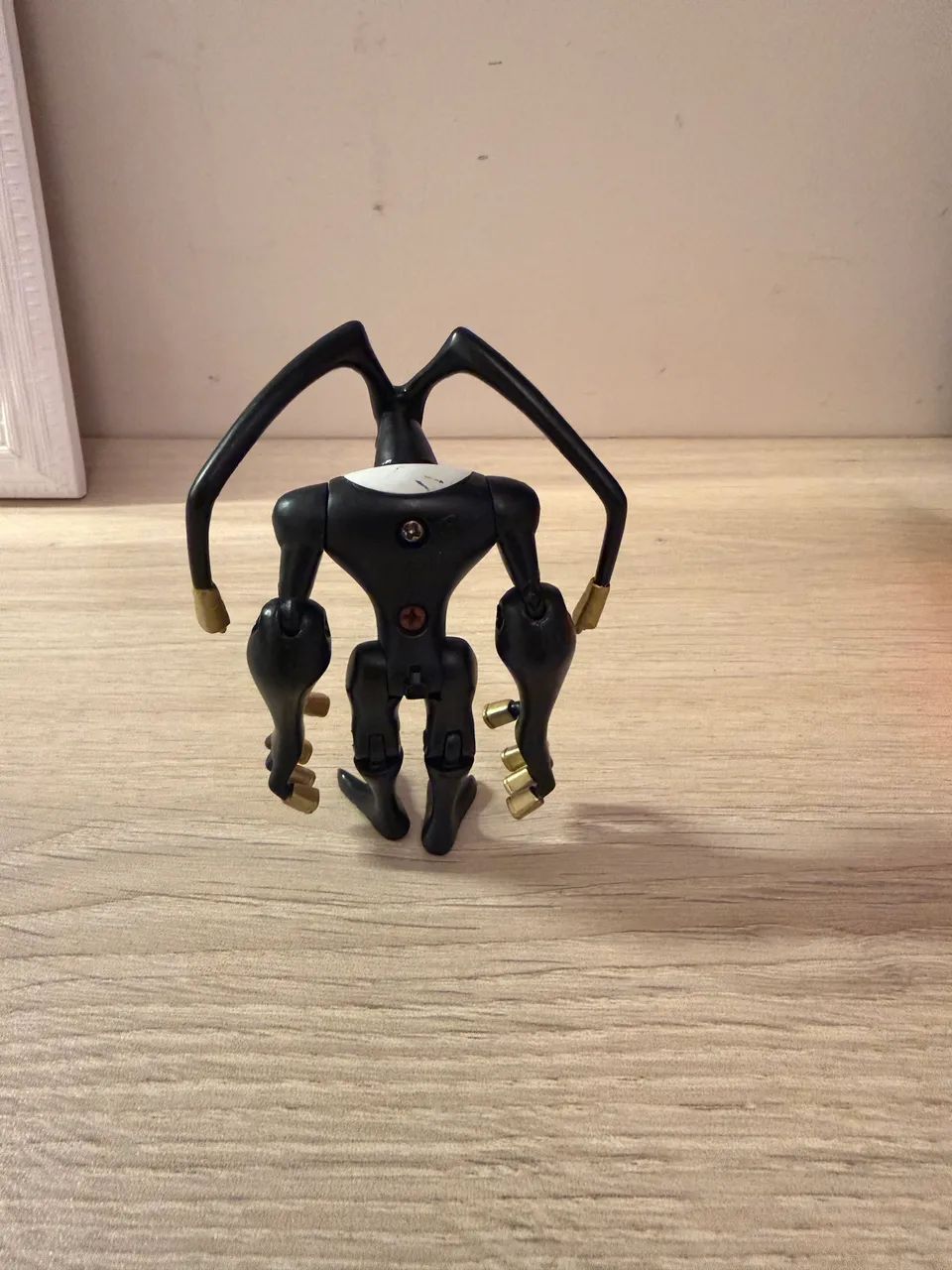 Boneco Figura De Açao Ben 10 Omniverse Feedback - Foto 4