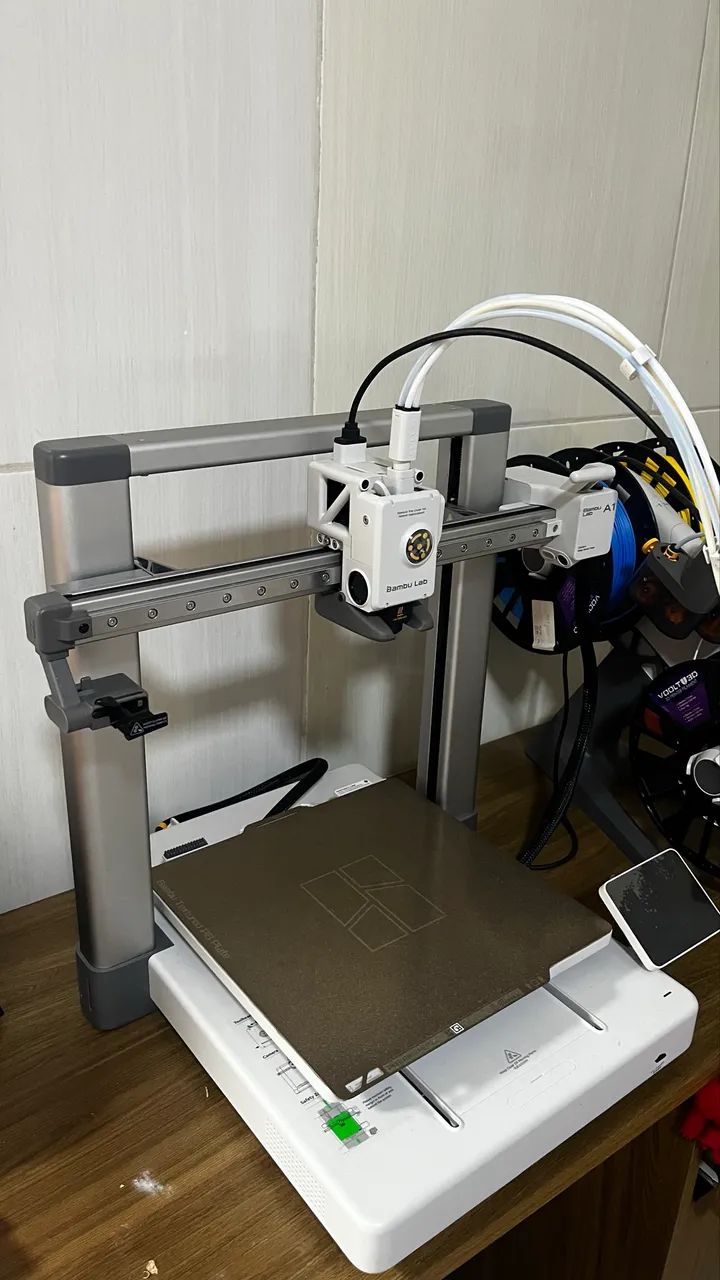 Impressora 3d bambu lab a1 com ams lite - Foto 2