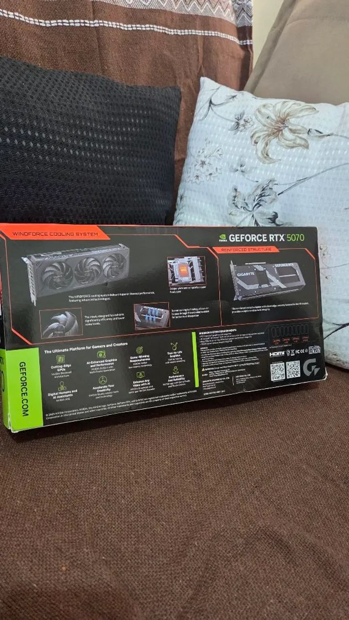 RTX 5070 Gigabyte Windforce OC SFF 12GB - Foto 2