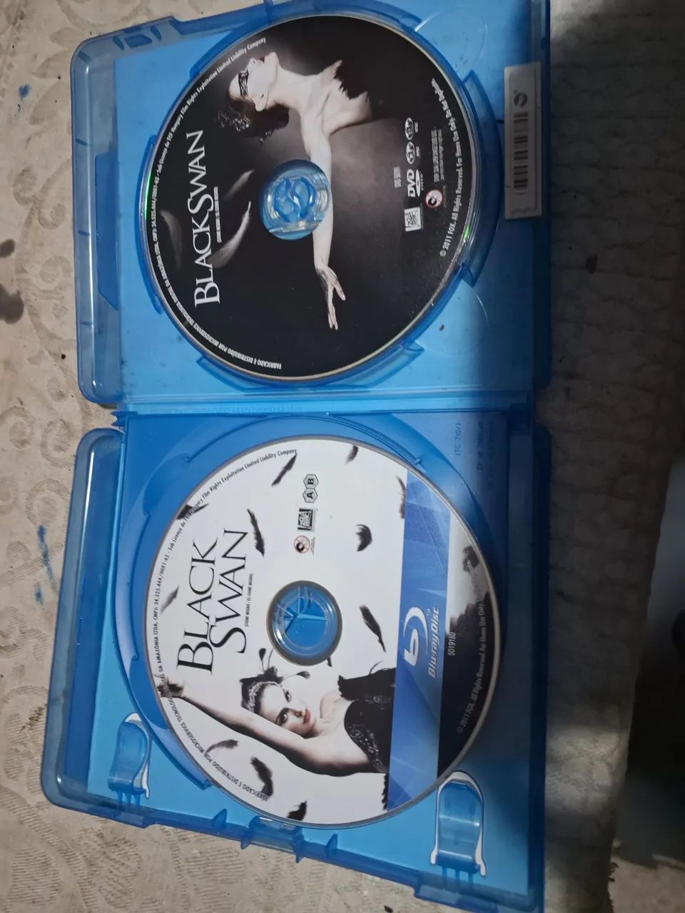 Dvd e blu-ray cisne negro.  - Foto 3