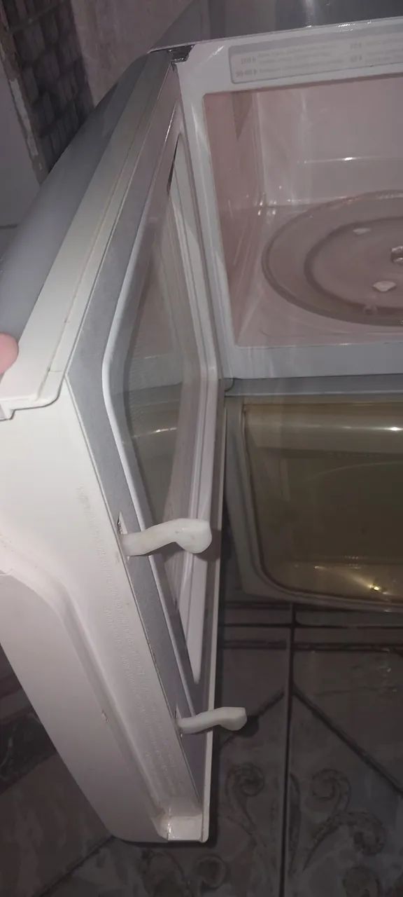 Vende-se  micro-ondas 31 litros  - Foto 5