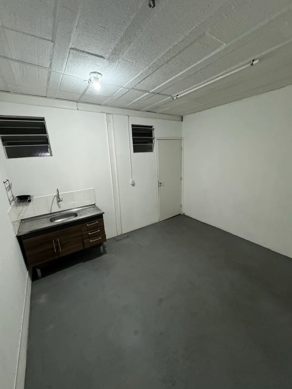 Quartos novos, espaçosos, ventilados, limpos e modernos.  - Foto 3