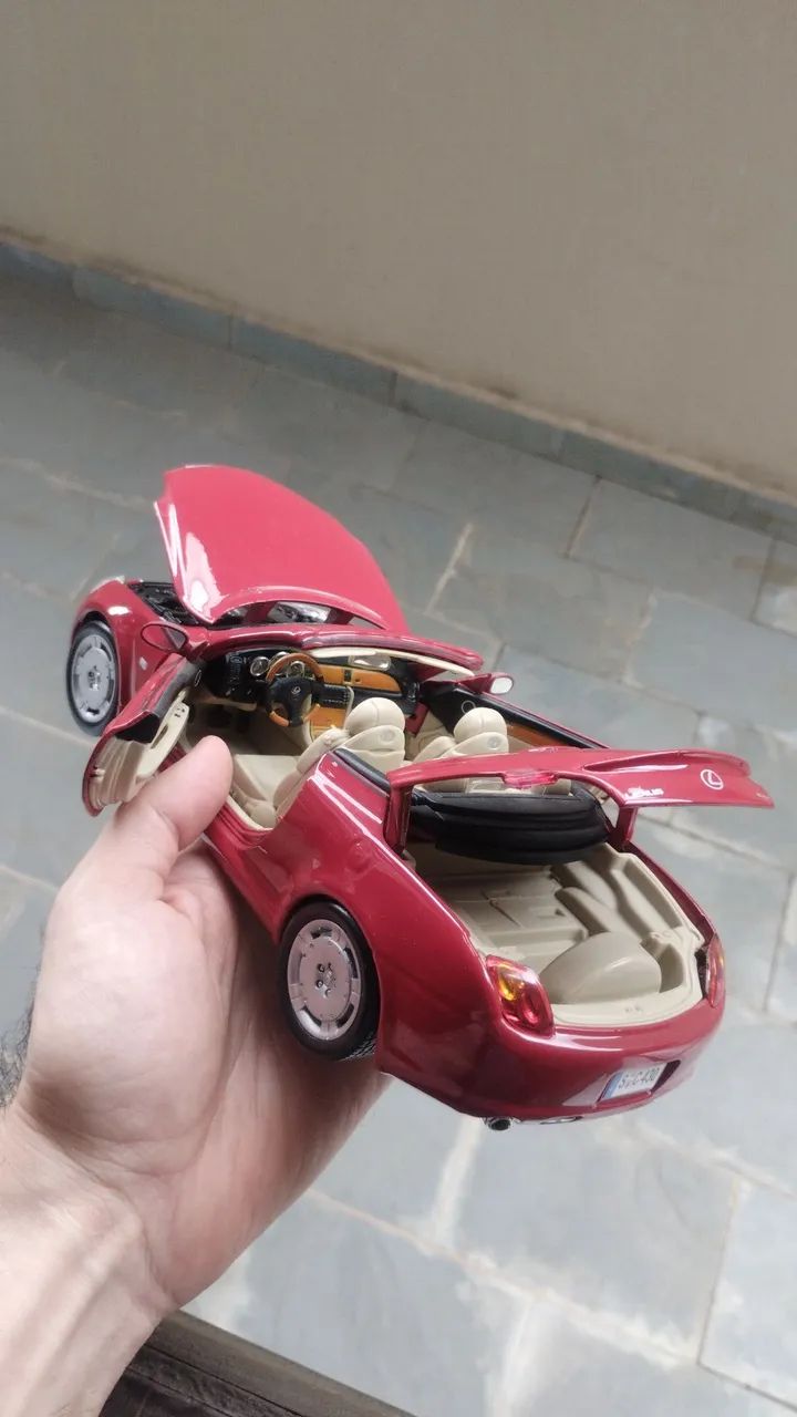 希少Maisto Lexus SC430 特別版 1:18 限定色レッドコンバチ Miniatura Lexus SC430 Maisto 1/18 zerada - Brinquedos e Jogos