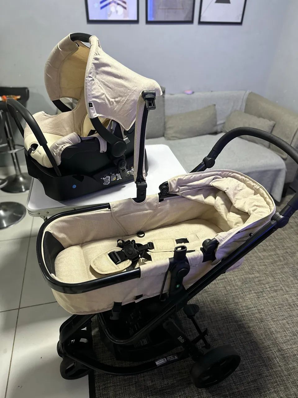 Carrinho de Bebê Safety 1st Mobi - Bege (Usado) - Foto 4