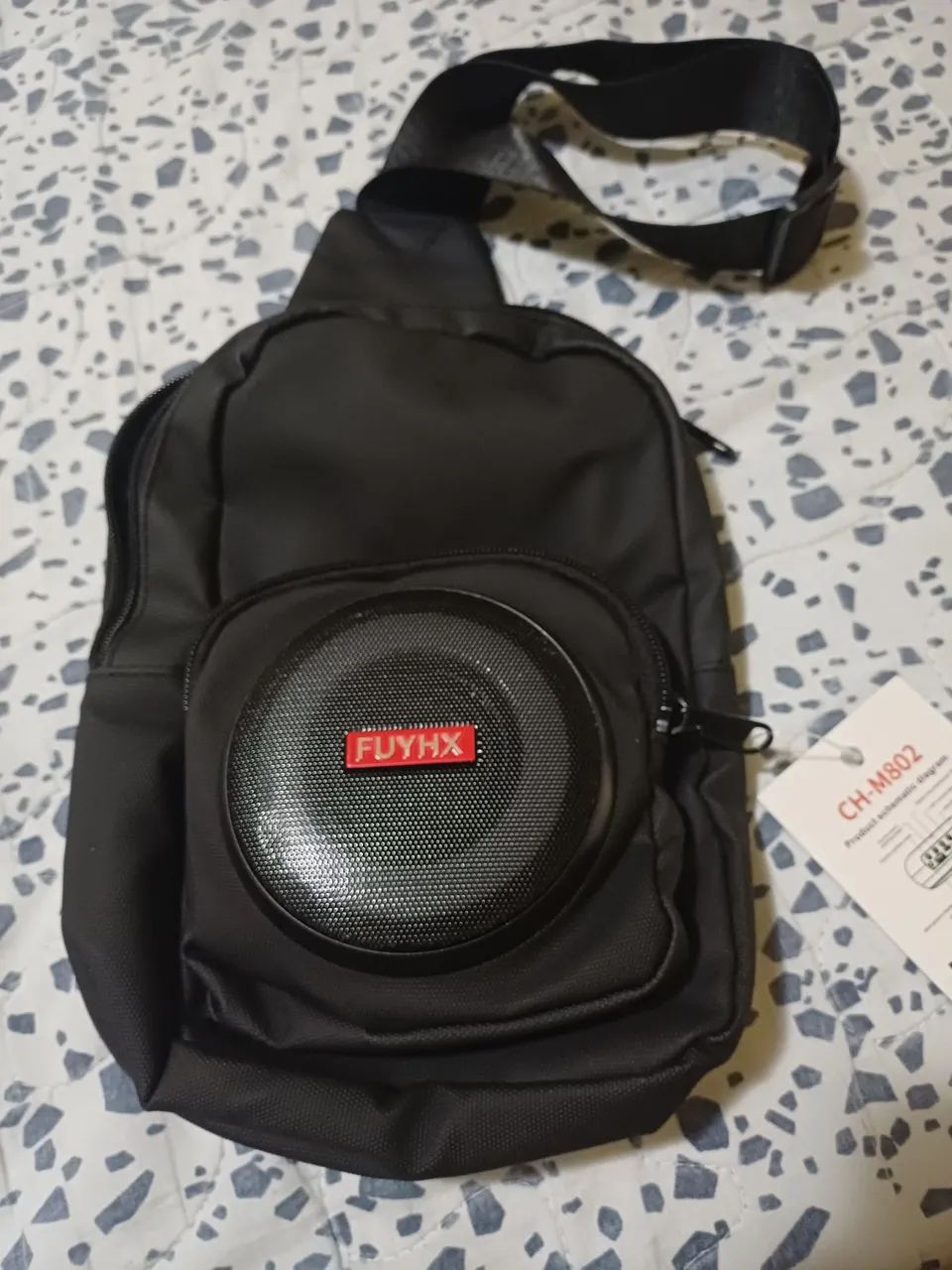 BOLSA BERG TRANSVERSAL COM SOM BLUETOOTH INTEGRADO  - Foto 4