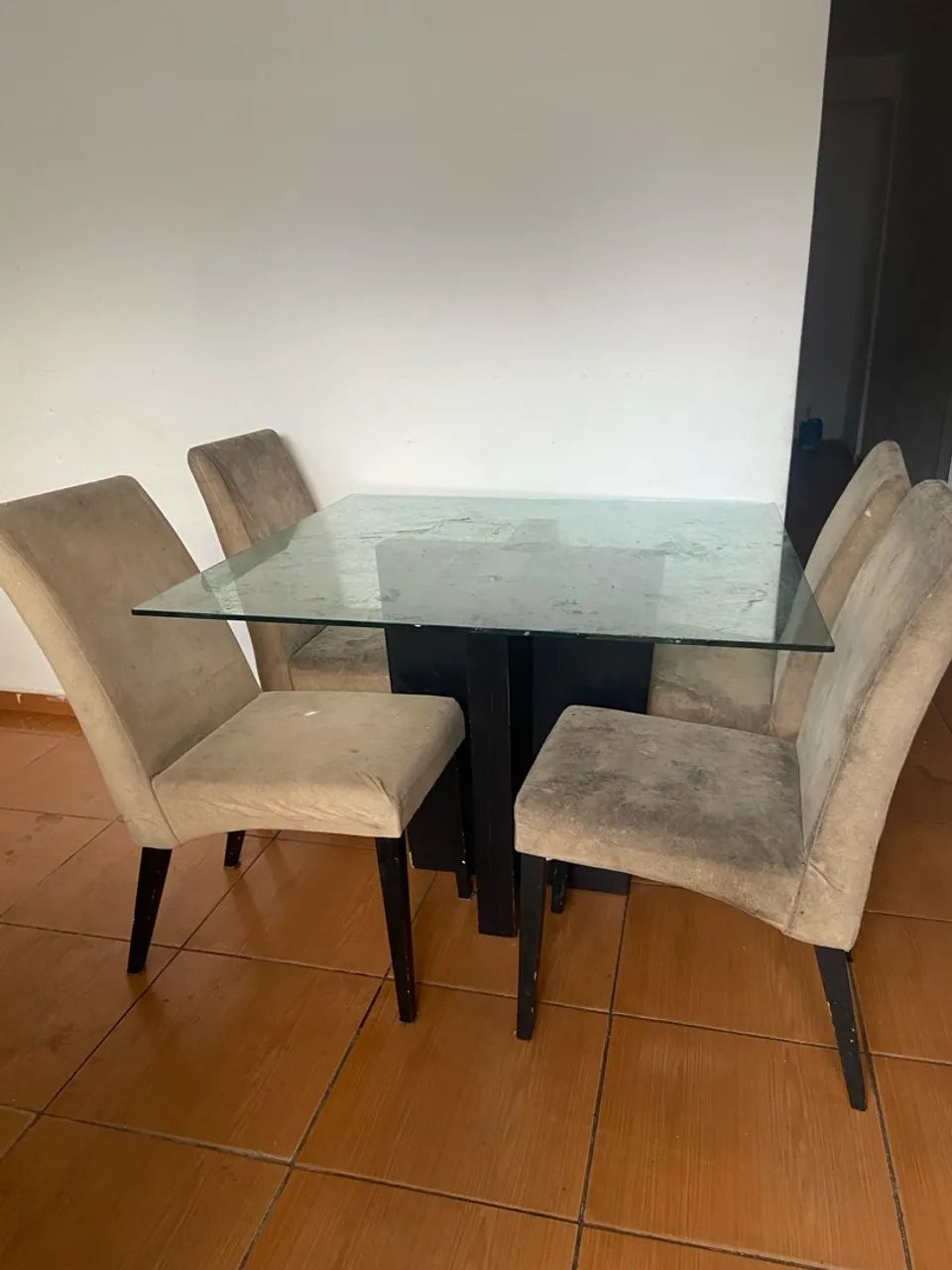 Mesa com tampa de vidro  - Foto 3