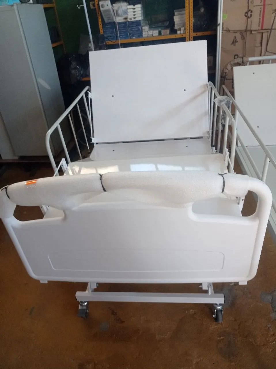 Cama Hospitalar eletrica  . 82.99968.2116) - Foto 2