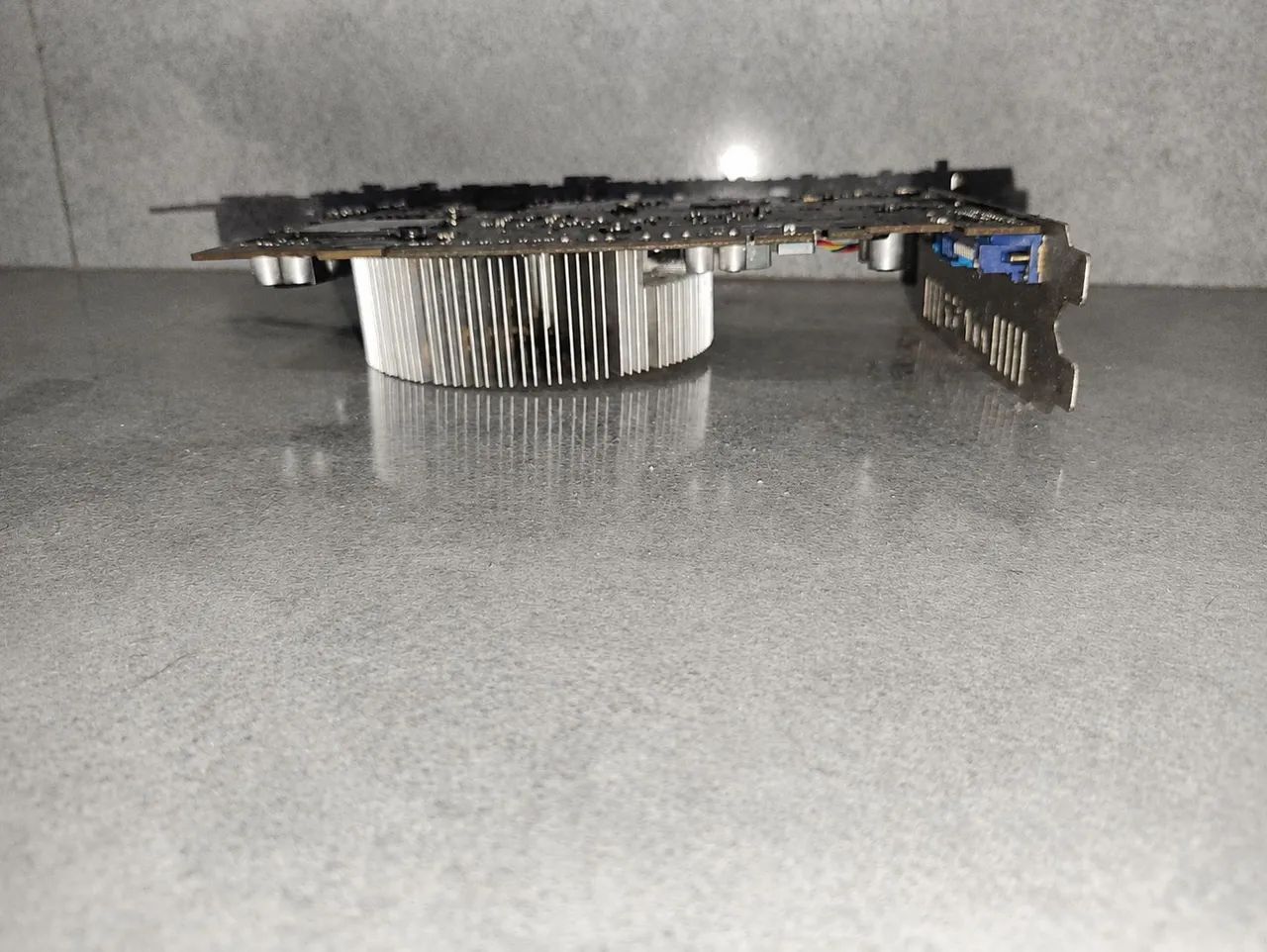 Placa de vídeo GTS 450 1GB de vram