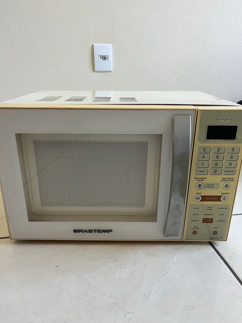 Micro-ondas Brastemp 18L 220V 