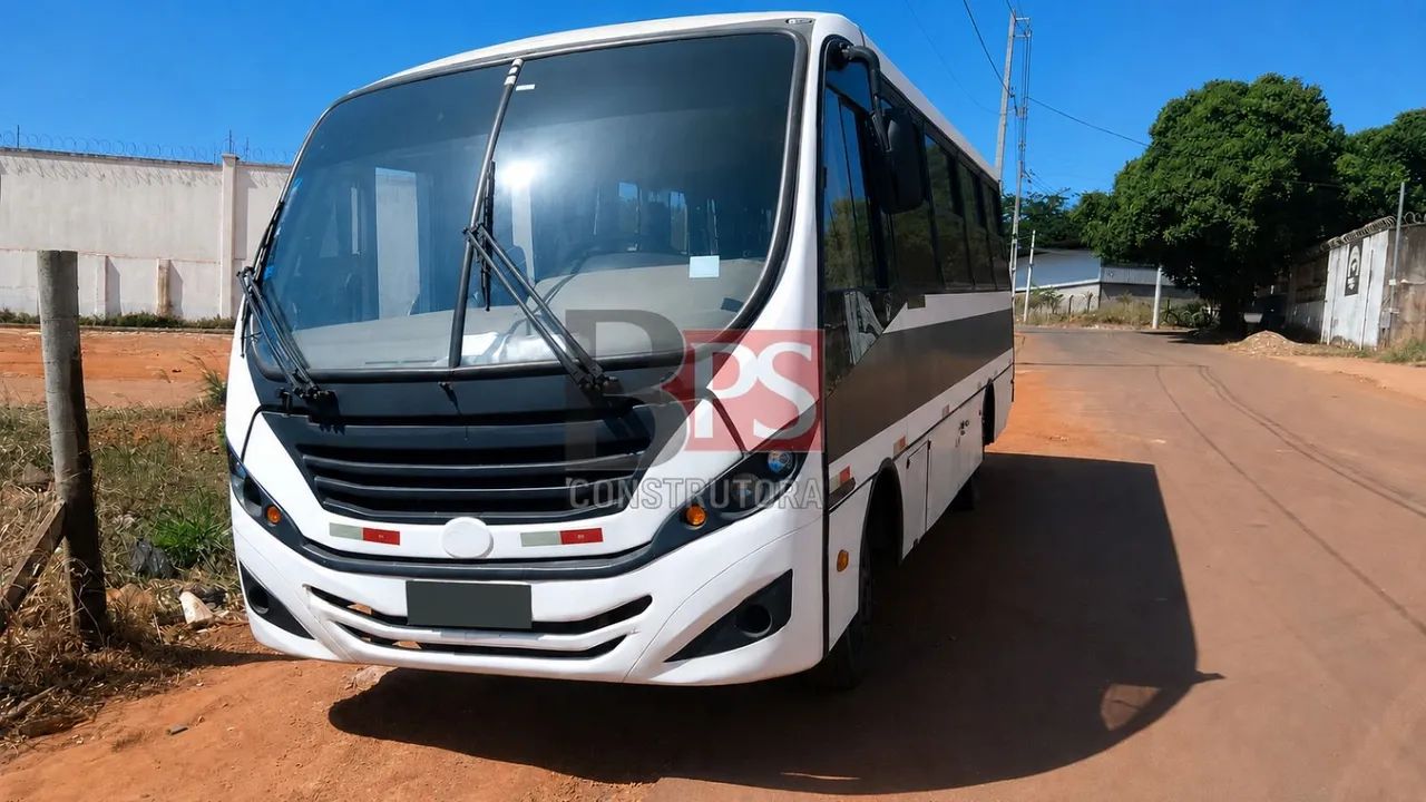 Vendo micro onibus 2012/2013 - Foto 3