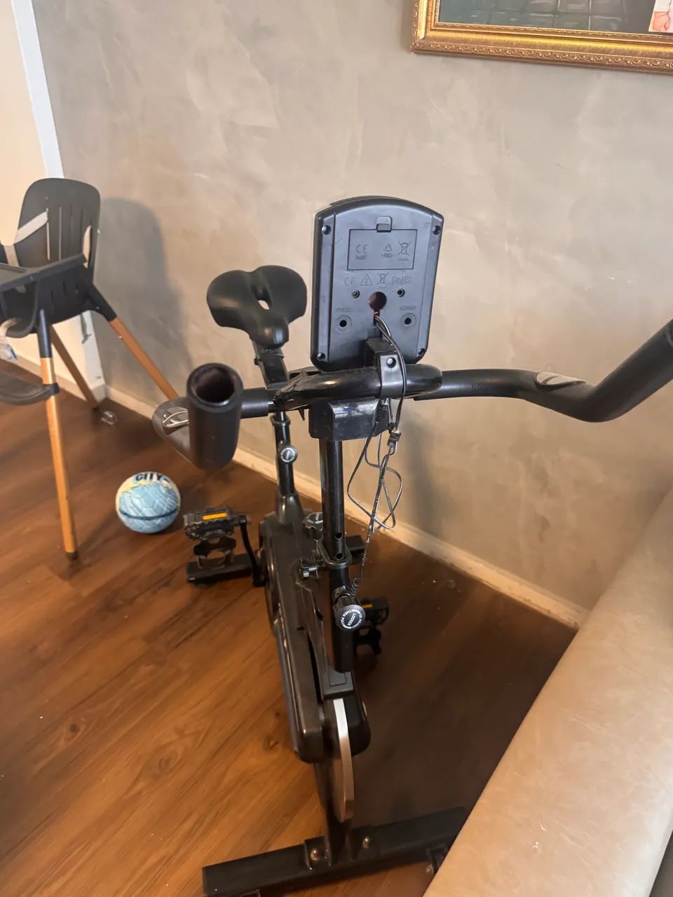 Bicicleta Ergométrica Vertical - Usada, Excelente Estado - Foto 4