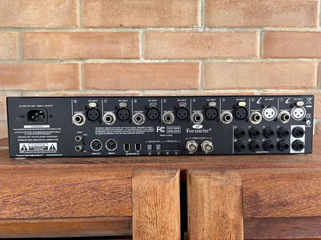 Focusrite Liquid Saffire 56 - Foto 3